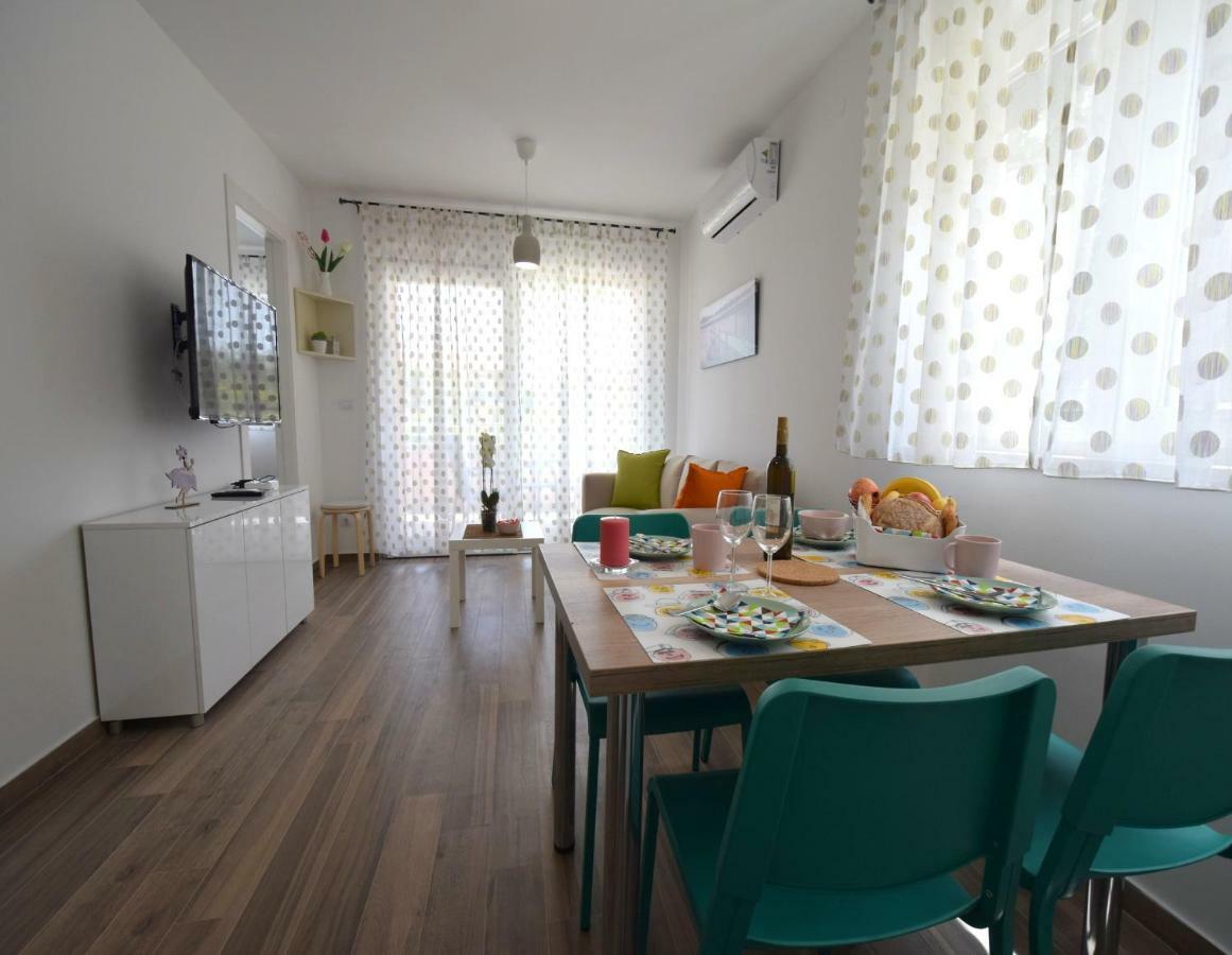 Apartments Medna Čižići Exterior foto